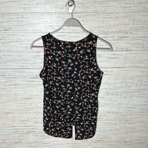 Express Open Back Floral Top | SIZE S/P - Picture 2 of 5